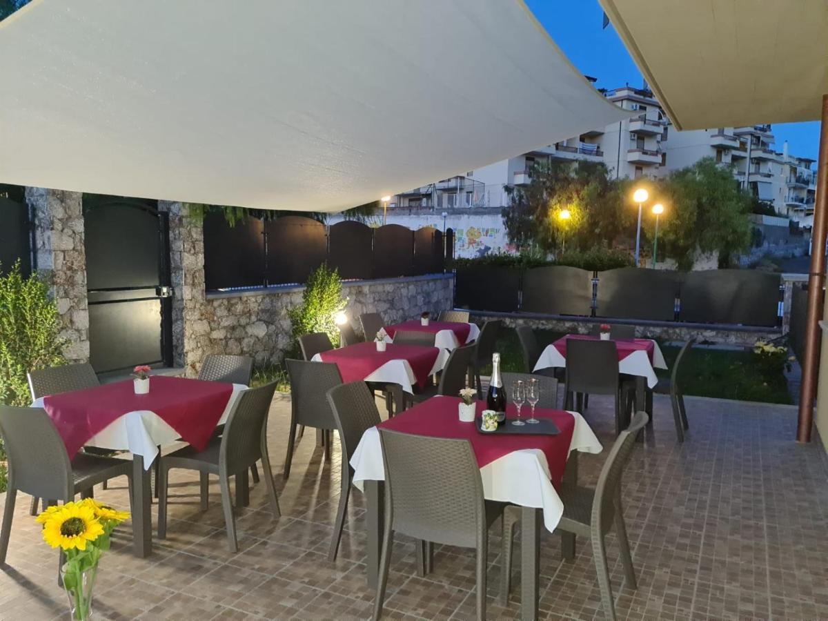 B&B Villa Chiara Bed And Breakfast Таормина Экстерьер фото