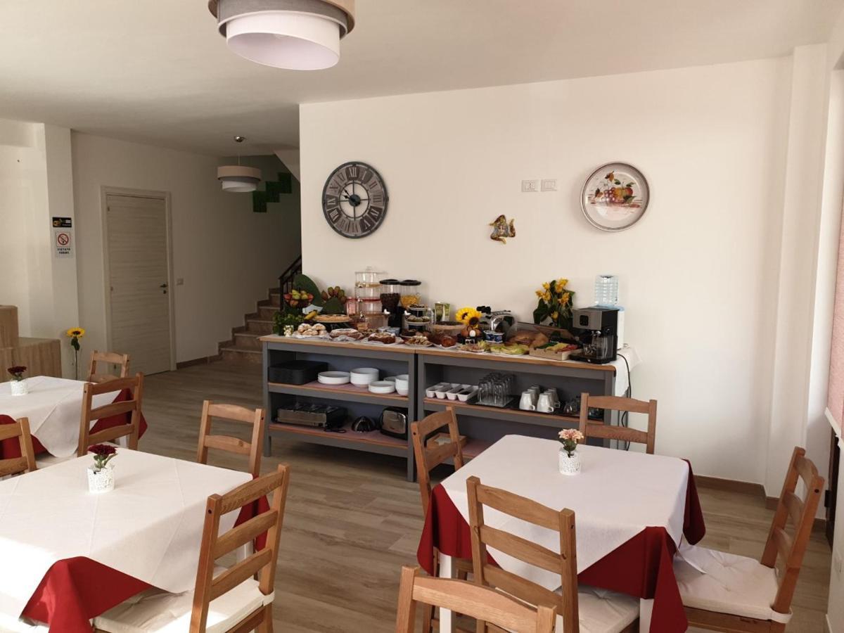 B&B Villa Chiara Bed And Breakfast Таормина Экстерьер фото